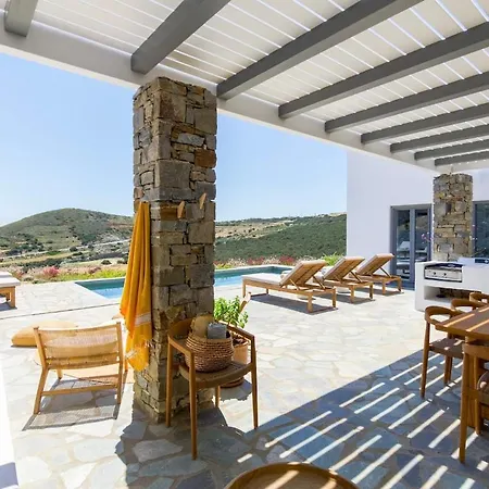 Villa Lefkos Lofos In Paros