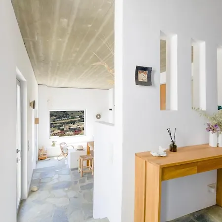 Lefkos Lofos In Paros Villa *