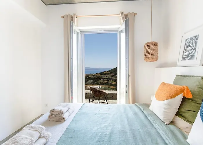 Villa Lefkos Lofos In Paros