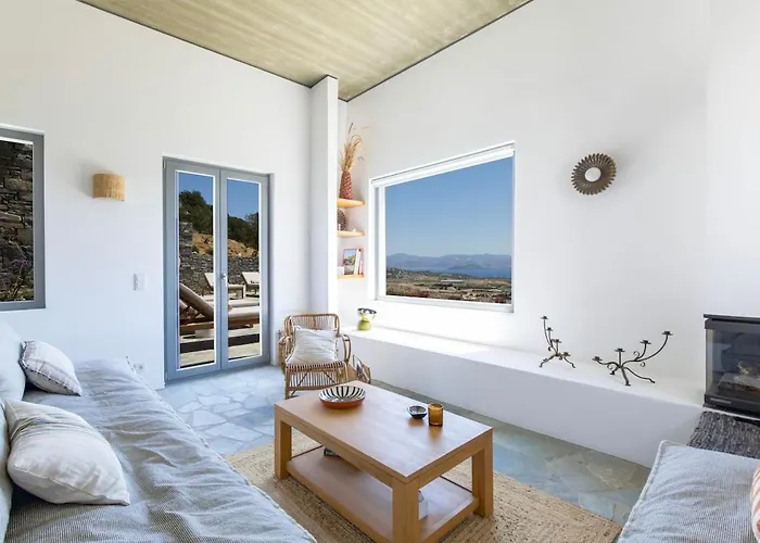 Villa Lefkos Lofos In Paros *